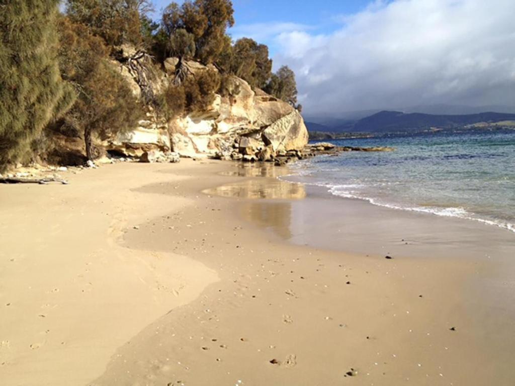 Bruny Island Escapes And Hotel Bruny Alonnah Kültér fotó